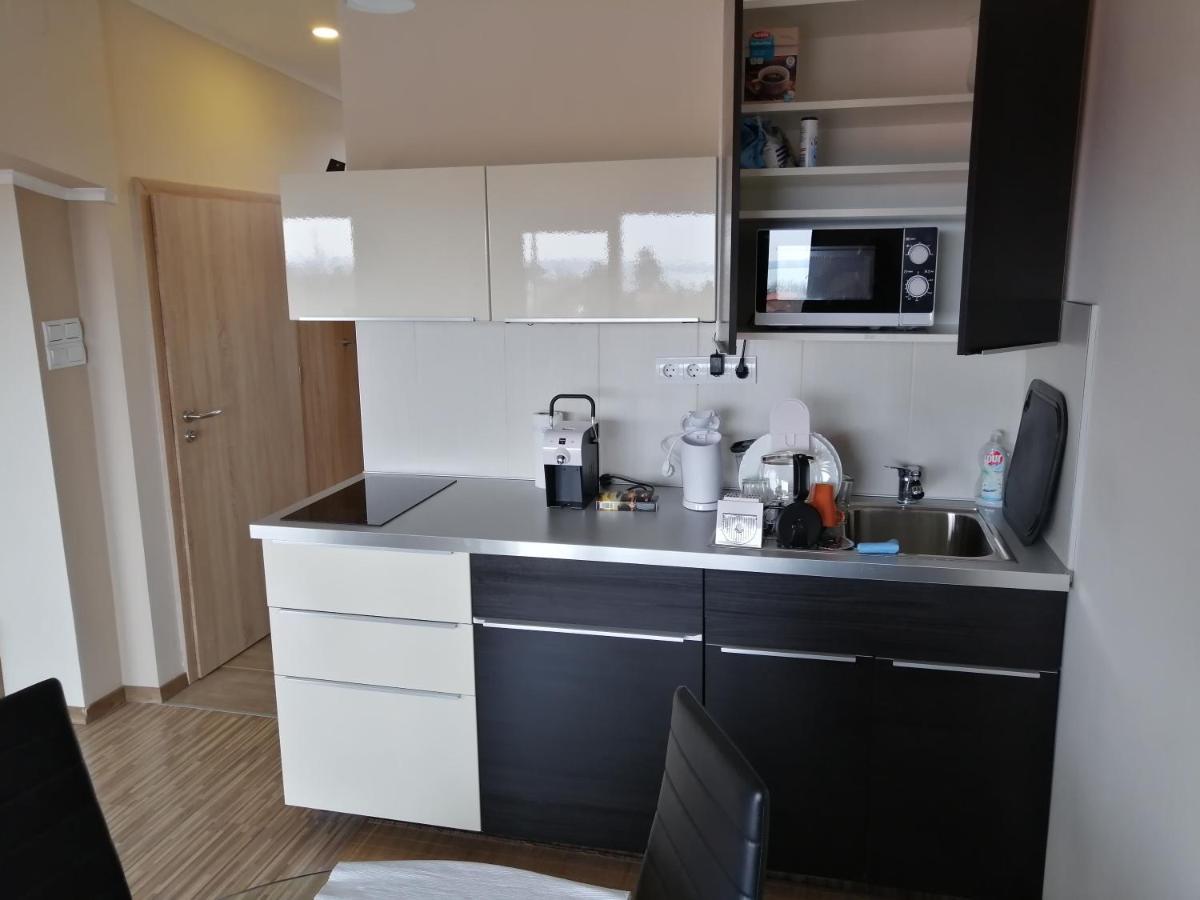 Lux Apartman Balatonfured Bagian luar foto