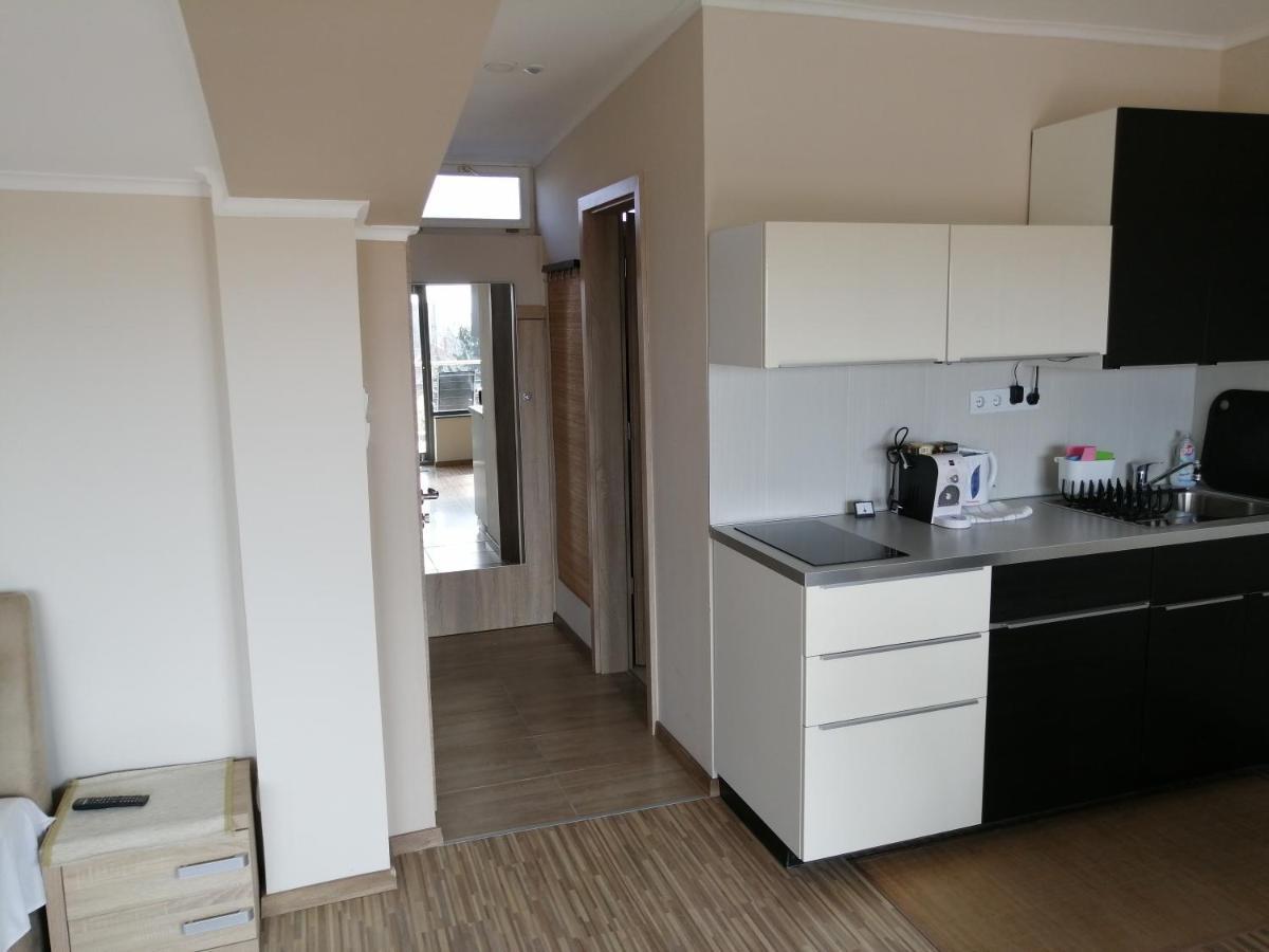 Lux Apartman Balatonfured Bagian luar foto
