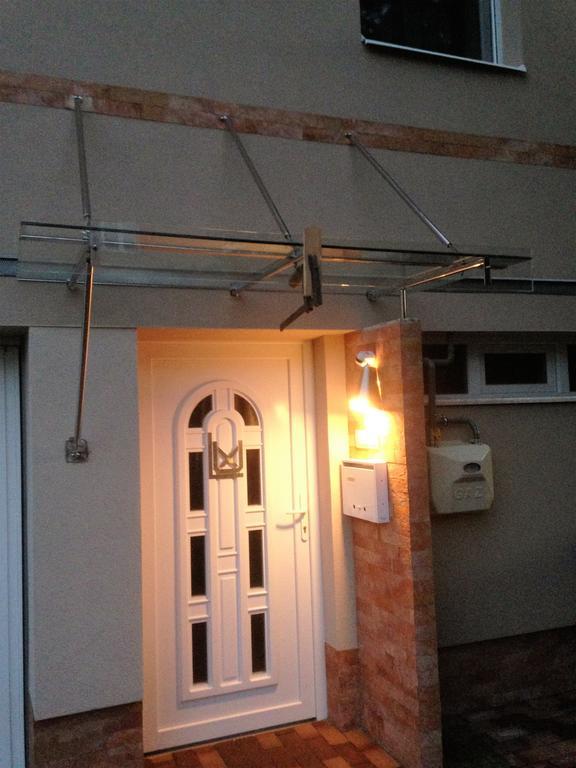 Lux Apartman Balatonfured Bagian luar foto
