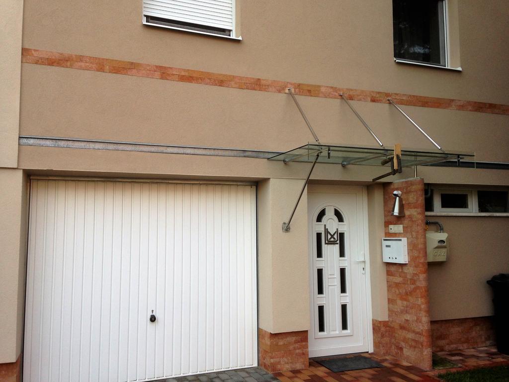 Lux Apartman Balatonfured Bagian luar foto